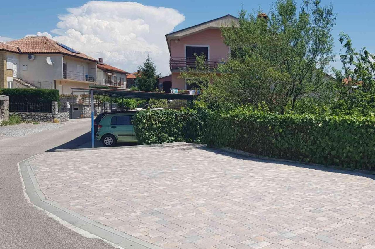 Apartments Marinici Rijeka - With Private Parking Kültér fotó